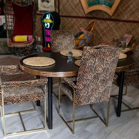 Tropical Tiki Hut Villa Louisville Bagian luar foto