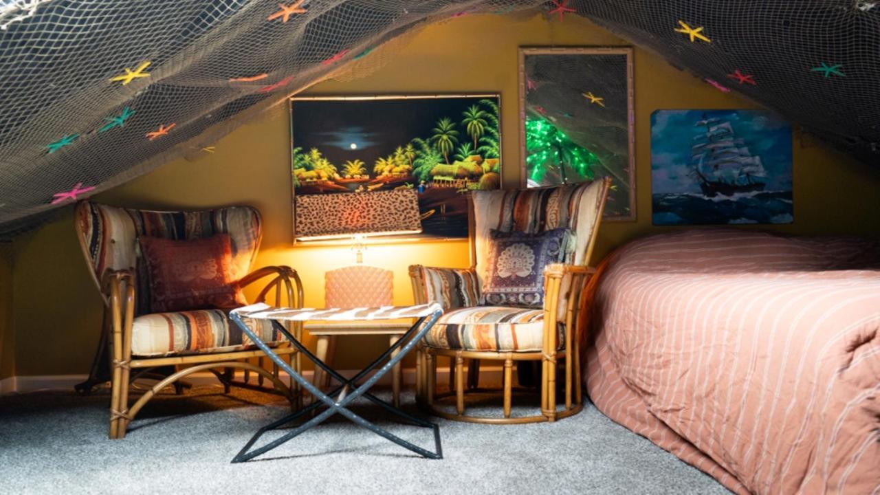 Tropical Tiki Hut Villa Louisville Bagian luar foto